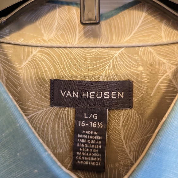 Van Heusen Men's Shirt - Picture 2 of 3